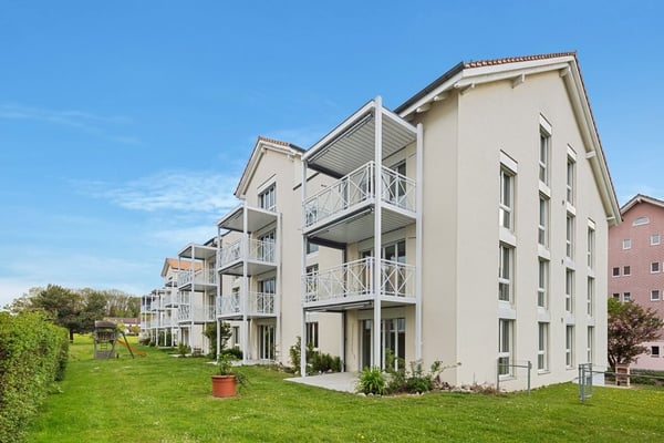 moderne Familienwohnung mit Sitzplatz