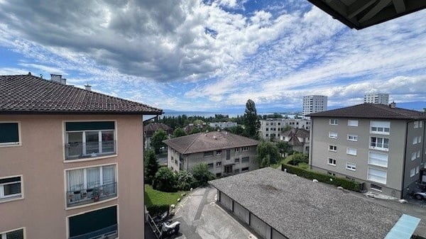 Quartier calme avec vue sur le lac 1