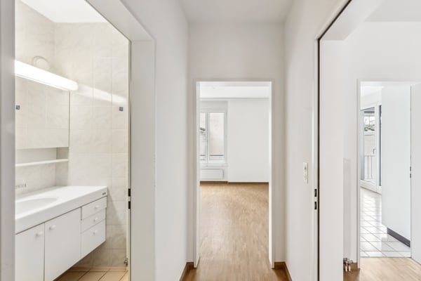 Moderne 1.5 - Zimmerwohnung zentral in Basel Stadt 8