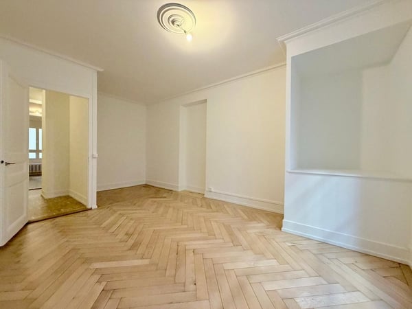 Bel appartement haussmannien le quartier de la Servette 7