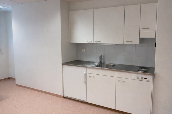 Bureau à louer en centre ville de Fribourg ! 4