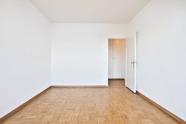 Bel appartement en plein centre du quartier de la Servette 9