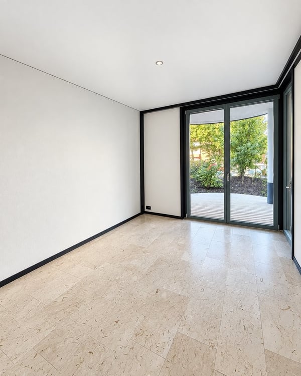Stilvolle 3.5-Zimmer-Wohnung mit Terrasse und hochwertigem Ausbau! 9