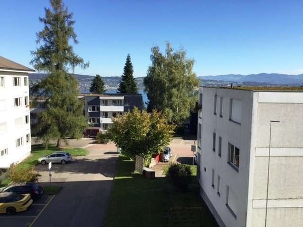 Abstellplatz aussen zu Vermieten