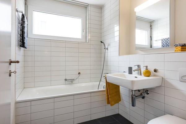 Moderne 4.5 Zimmer Wohnung in familienfreundlicher Überbauung 6