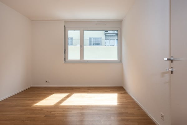 Moderne 4.5 Zimmer Wohnung in familienfreundlicher Überbauung 5