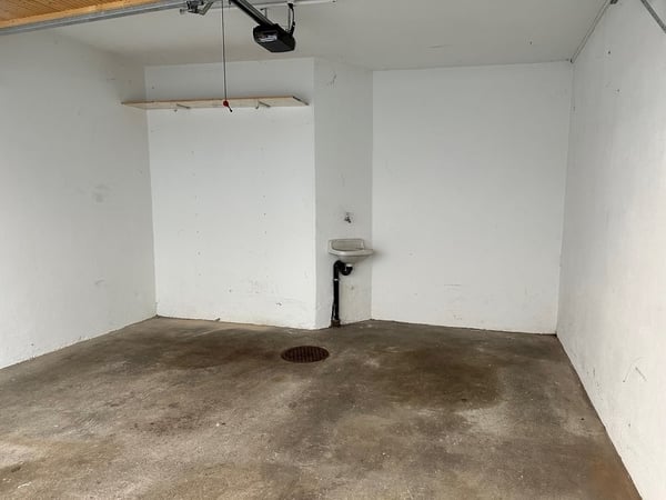 Doppelgarage oder Lagerraum nähe Stadtzentrum! 4