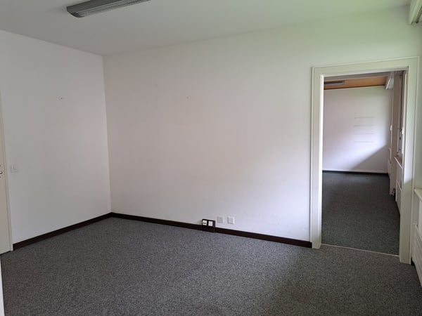 Bureaux lumineux au centre-ville 2 mois de loyers offerts 3