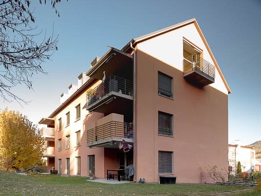 Grosszügige Dachwohnung in Aesch sucht neuen Mieter