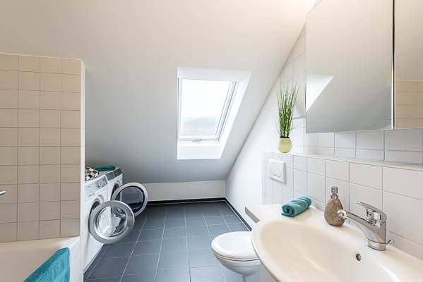 Grosszügige Dachwohnung in Aesch sucht neuen Mieter 6
