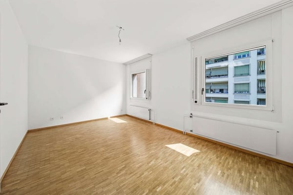 Duplex de 132 m2 avec jardin privatif à Plainpalais 6