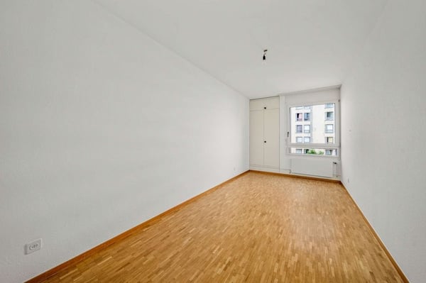 Duplex de 132 m2 avec jardin privatif à Plainpalais 5