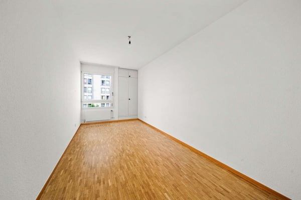 Duplex de 132 m2 avec jardin privatif à Plainpalais 4