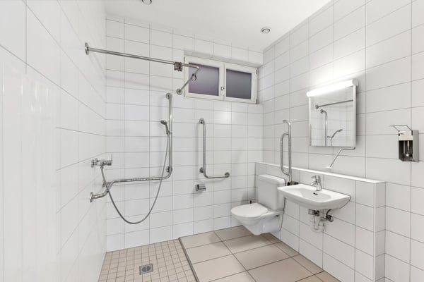 Gewerbefläche in Dübendorf inkl. 3 kostenlosen Aussenabstellplätzen 5
