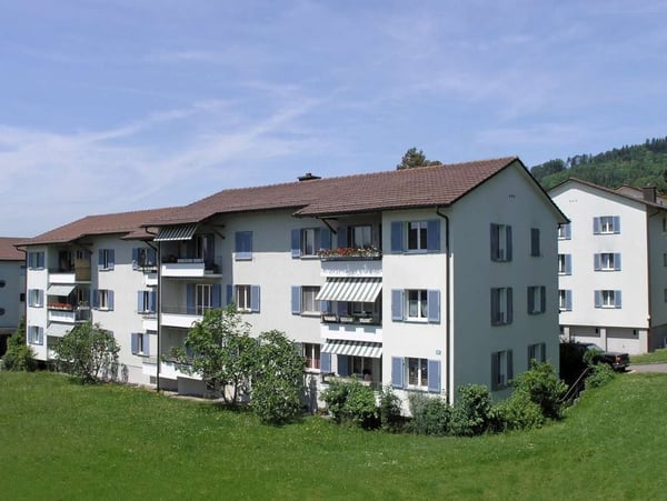 Schöne, helle 5 Zimmerwohnung mit Aussicht 1