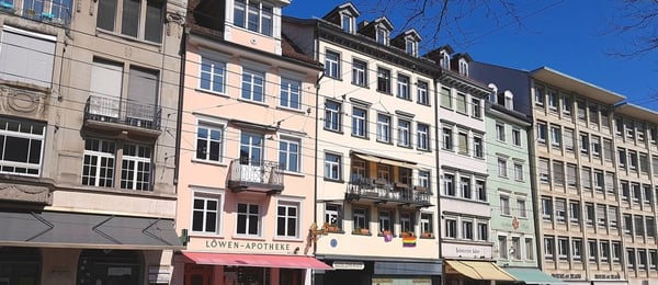 Dachwohnung mit Charme im Zentrum 1