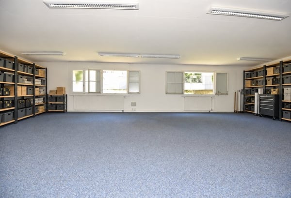Votre matériel mérite de l'espace ! Dépôt de 86 m2 3