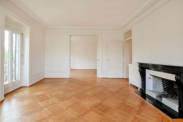 Appartement d'exception dans le quartier de l'Eglise Russe 3
