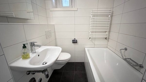 Logement rénové au centre ville ! 2