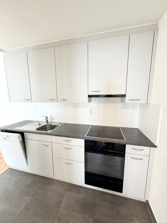 4.5 Zimmerwohnung im 1. Stockwerk in Kerzers 1