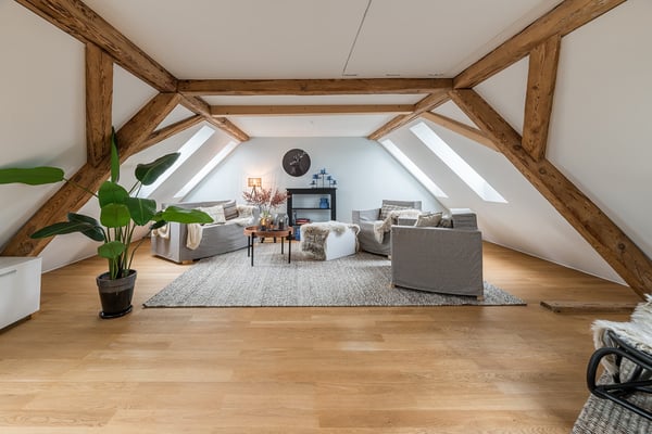 Über den Dächern von Zürich - mit exklusivem Interior Welcome 9