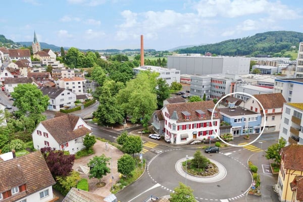 Gewerbe- und Wohnliegenschaft an zentraler Lager in Thayngen zu verkaufen 2