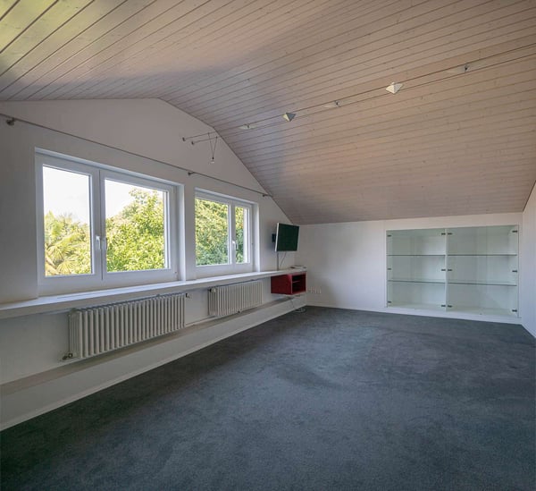 Freistehendes Einfamilienhaus mit atemberaubendem Garten 5