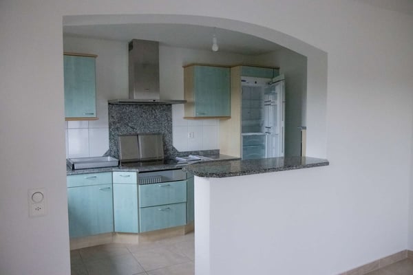 Grosszügiges 2.5-Zimmer-Einfamilienhaus mit Einliegerwohnung im Erdgeschoss 9