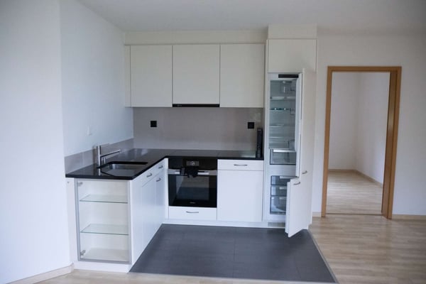 Grosszügiges 2.5-Zimmer-Einfamilienhaus mit Einliegerwohnung im Erdgeschoss 4