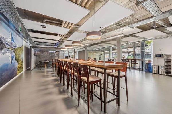 Top ausgebaute Büro-/Gewerbeflächen direkt am Bahnhof Schaffhausen 7