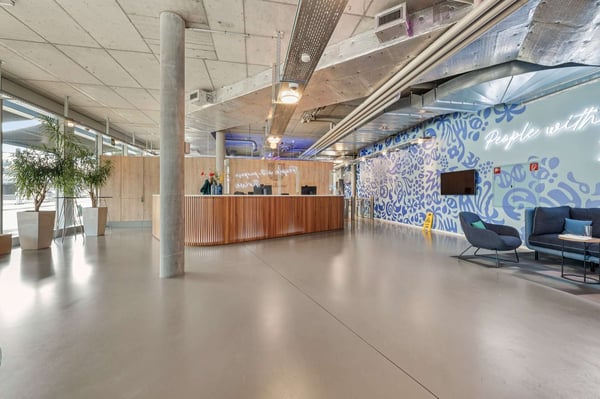 Top ausgebaute Büro-/Gewerbeflächen direkt am Bahnhof Schaffhausen 3