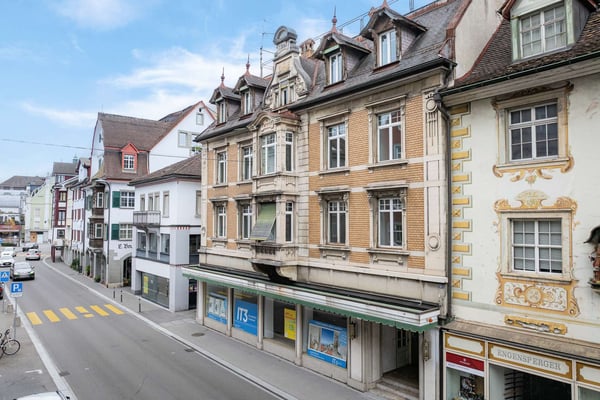 Charmante 1.5-ZWG frisch saniert & bezugsbereit 1