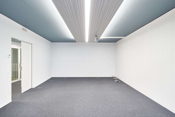 Geräumige Bürofläche mit Entfaltungspotential am Schaffhauser Bahnhof 8