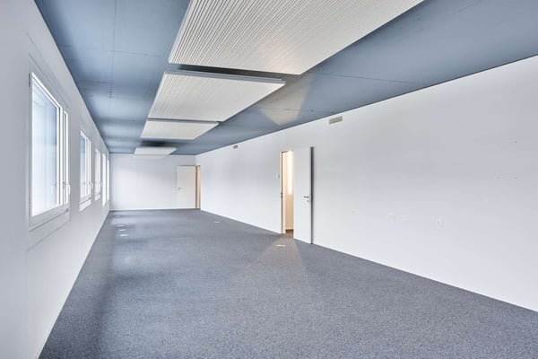 Geräumige Bürofläche mit Entfaltungspotential am Schaffhauser Bahnhof 3