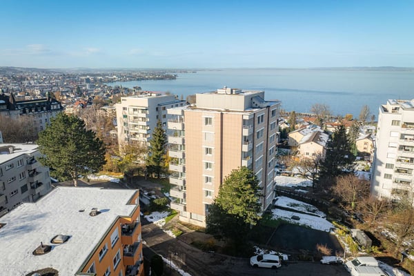 Traumhafte Attikawohnung mit Seepanorama! 12