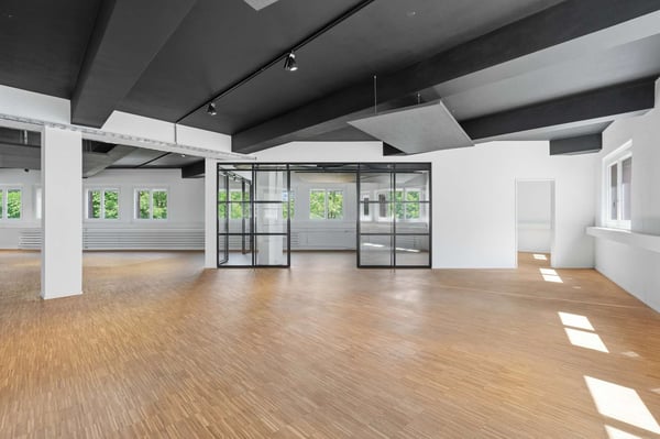Attraktive Gewerbefläche im EG/1. OG modern & vielseitig nutzbar 12
