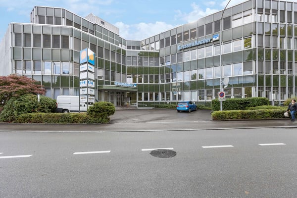 Attraktive Geschäftsfläche für Büro, Produktion oder Lager 1