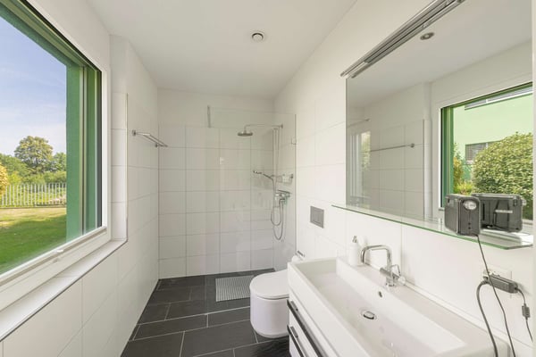 Grosszügige 4.5-Zimmer-Wohnung mit Balkon und Garten im Breitequartier 9