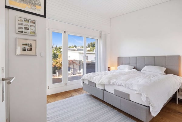 Sonniges 5.5-Zimmer-Doppeleinfamilienhaus mit Wintergarten 5