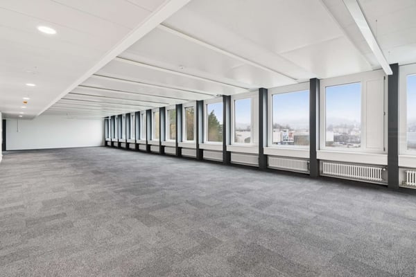 Top ausgebaute Büroflächen an zentraler Lage 3