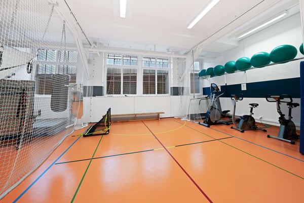 Turnhalle mit Büro im Herzen von St. Gallen 3