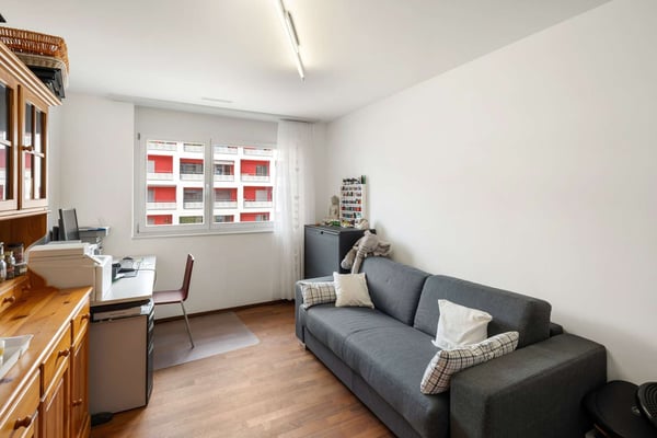 Grosszügige 5.5-Zimmerwohnung mit Weitsicht und sonniger Ausrichtung 7