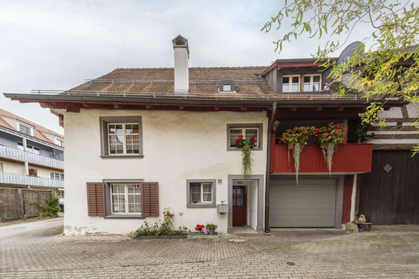 Mehrgenerationenhaus im Herzen von Wilchingen 1