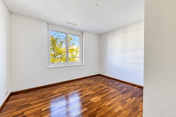 Wohnen mit Weitblick - attraktive 4.5-Zimmer-Wohnung im 1. Obergeschoss 9