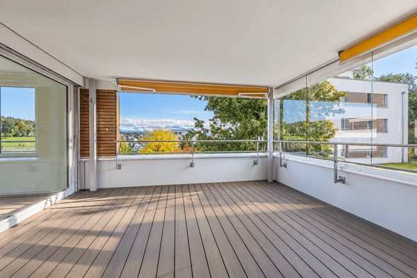 Wohnen mit Weitblick - attraktive 4.5-Zimmer-Wohnung im 1. Obergeschoss 12