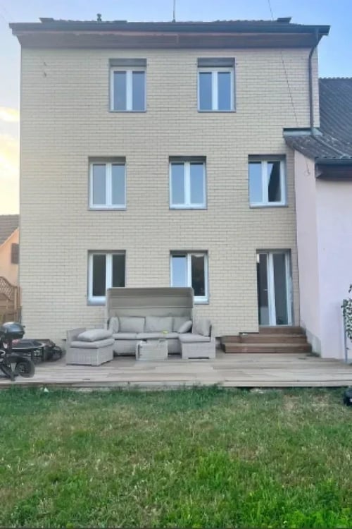 Immeuble de rendement 1.0 pièces 180 m2 1