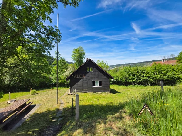Chalet en pleine nature destiné à une société locale, un club ou une association 2