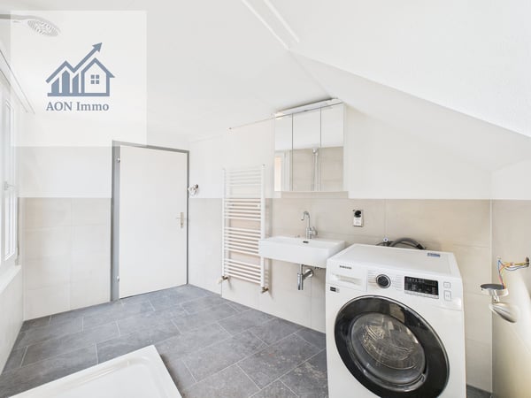 Exklusive 2.5-Zimmer-Wohnung mit grosser Terrasse und Seesicht in direkter Nähe zum Bodensee 5