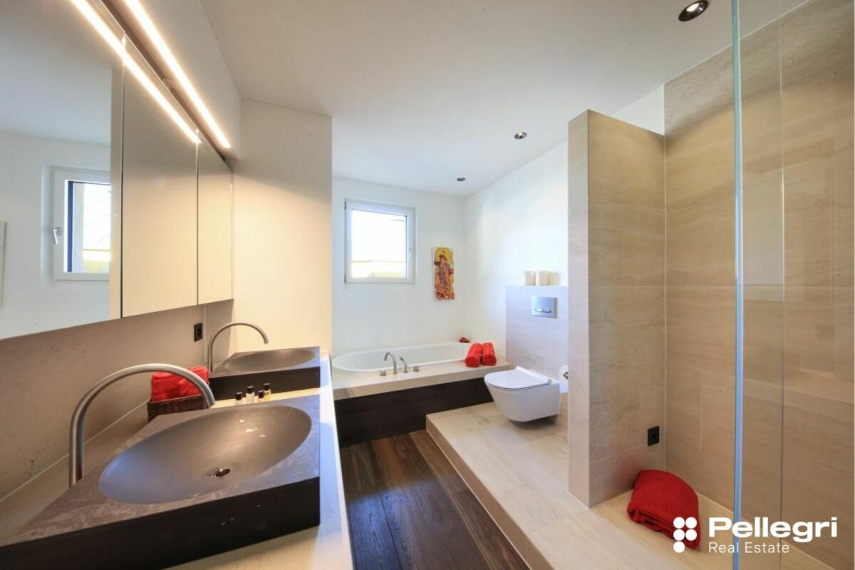 Wunderbare 5.5 Zi.-Penthouse mit Seesicht