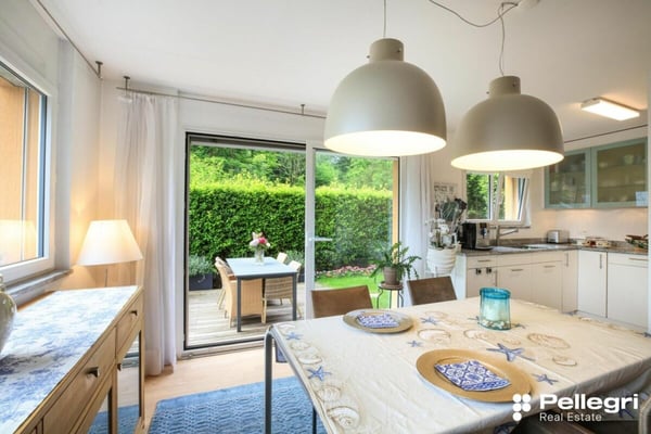 Sonniges Reihenhaus am Waldrand in Arcegno 3